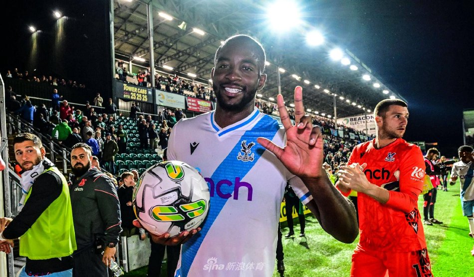 场的荣耀 场的荣耀