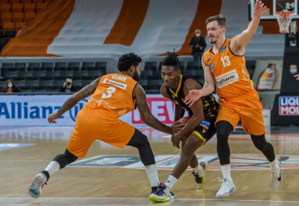 更值得注意 更值得注意