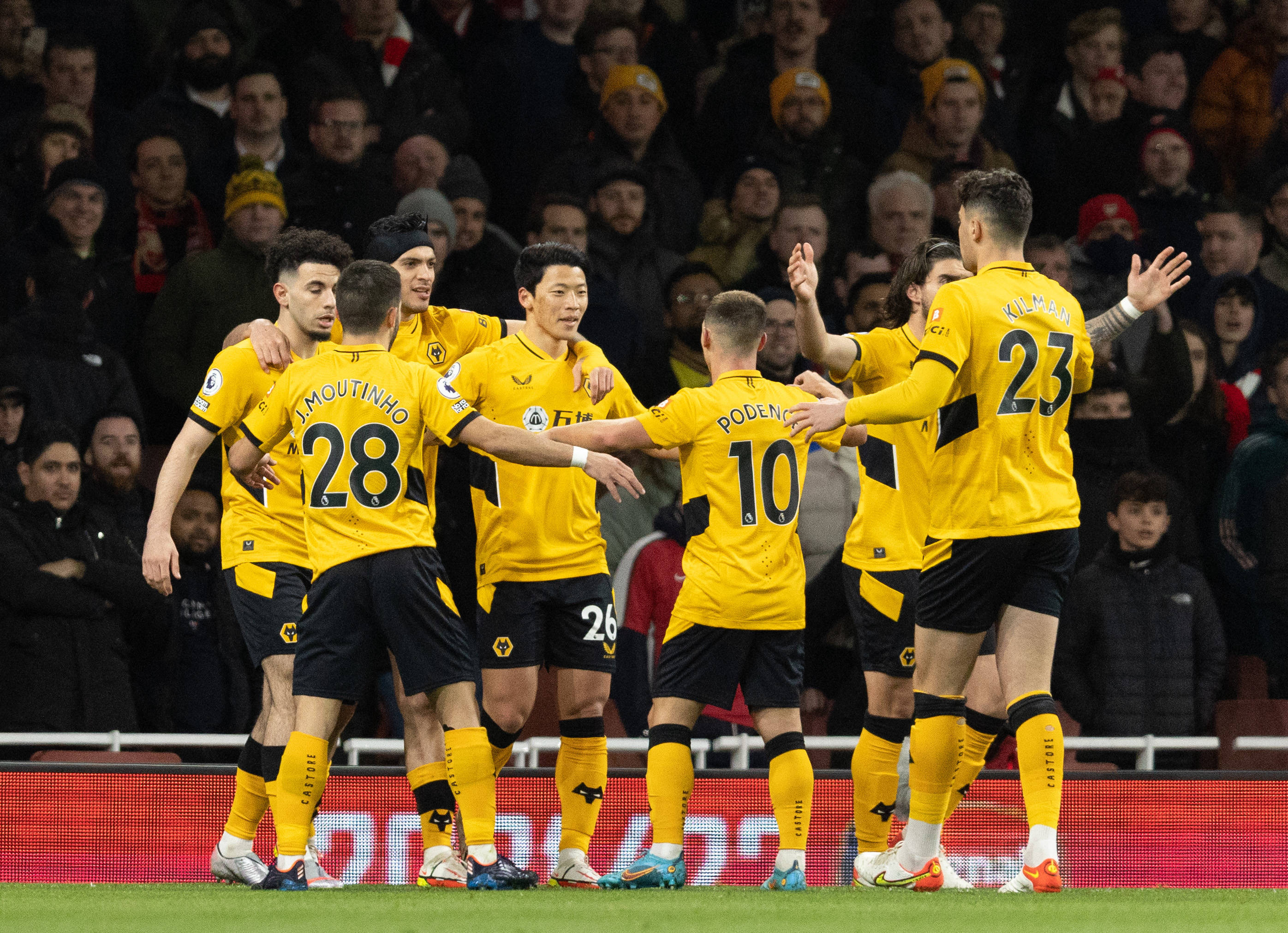 迷翘首以盼 迷翘首以盼