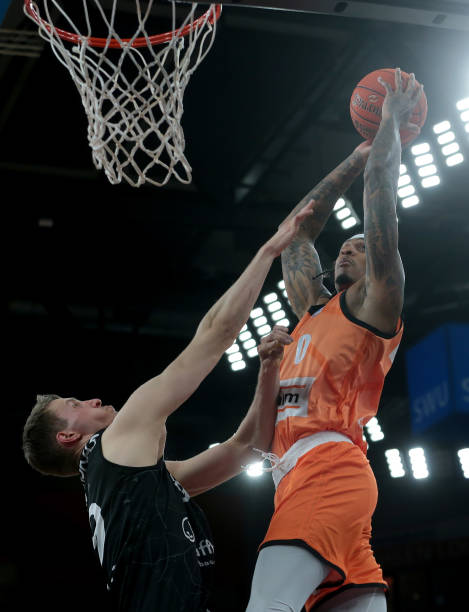 她将个人魅 她将个人魅